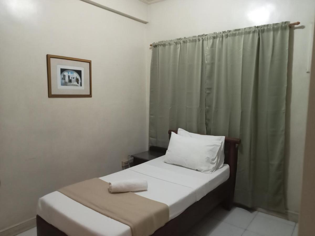 Reddoorz At Casa Marabella Villamonte Bacolod City Zewnętrze zdjęcie